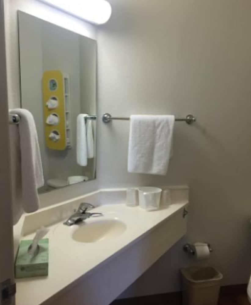 Motel 6-Roseburg, Or Екстериор снимка