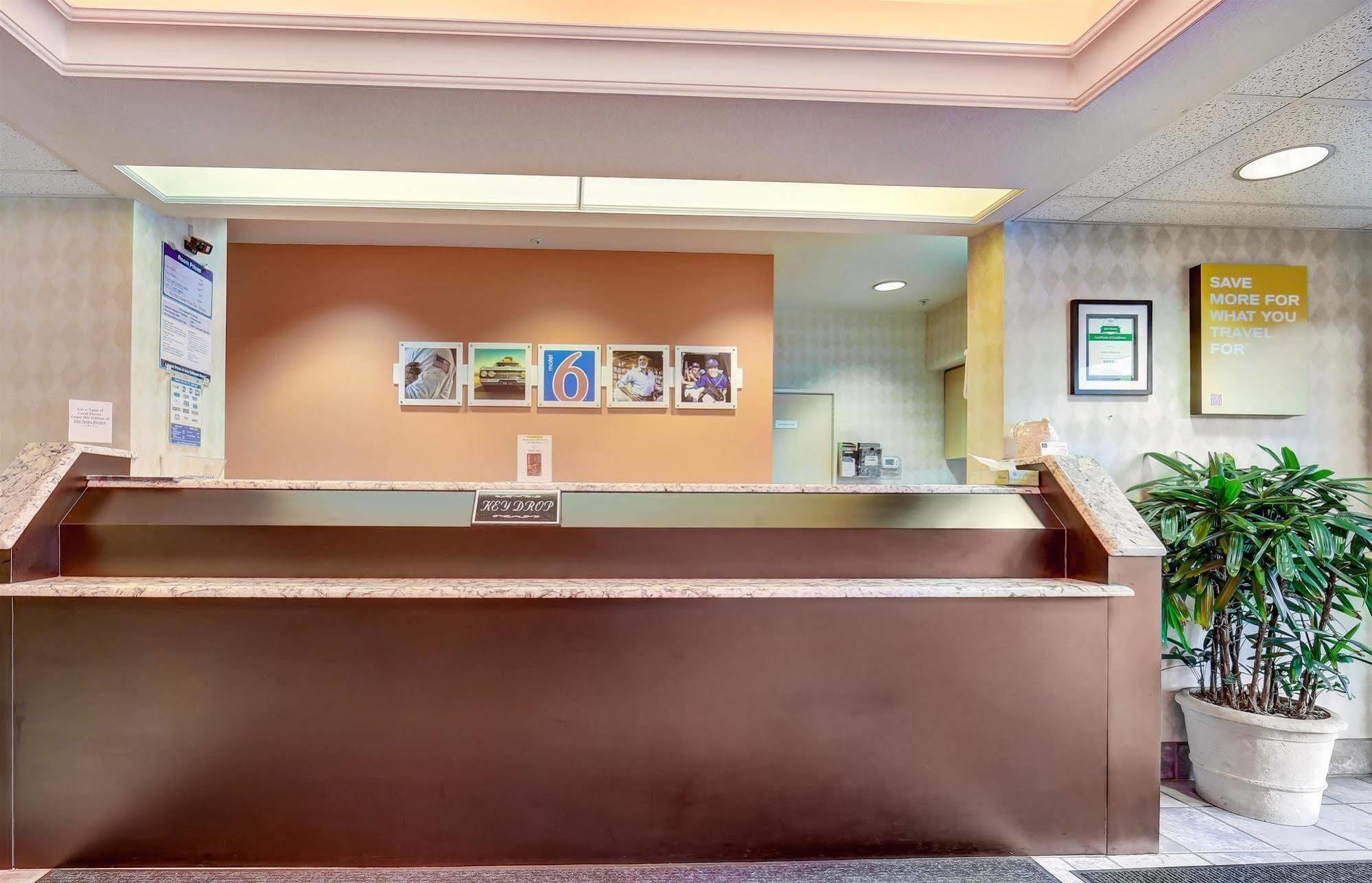 Motel 6-Roseburg, Or Екстериор снимка