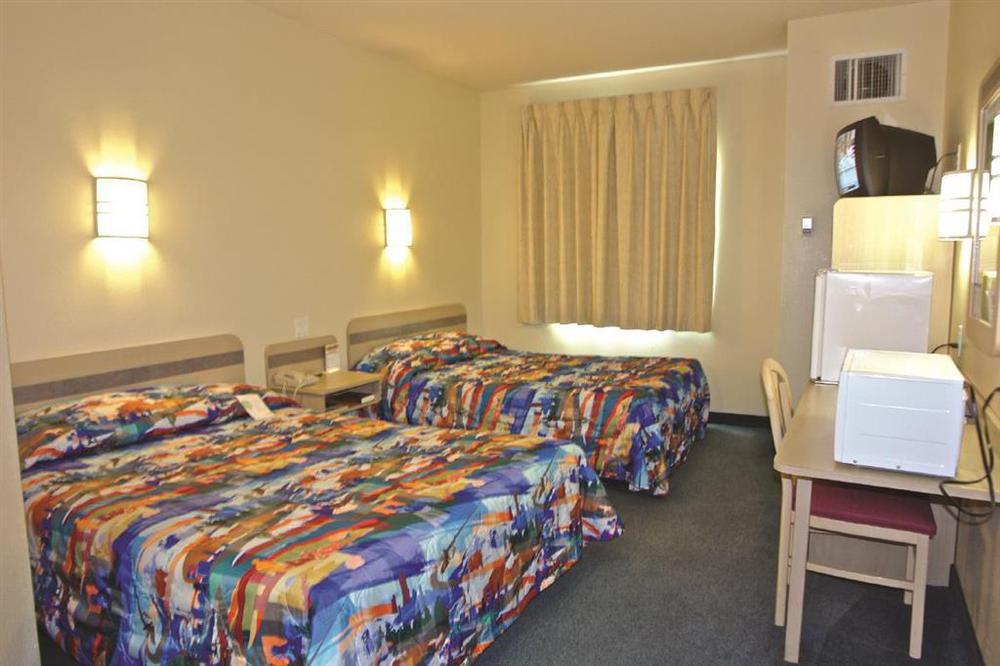 Motel 6-Roseburg, Or Стая снимка